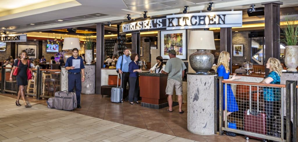 How To Make A Layover Work In Your Favor