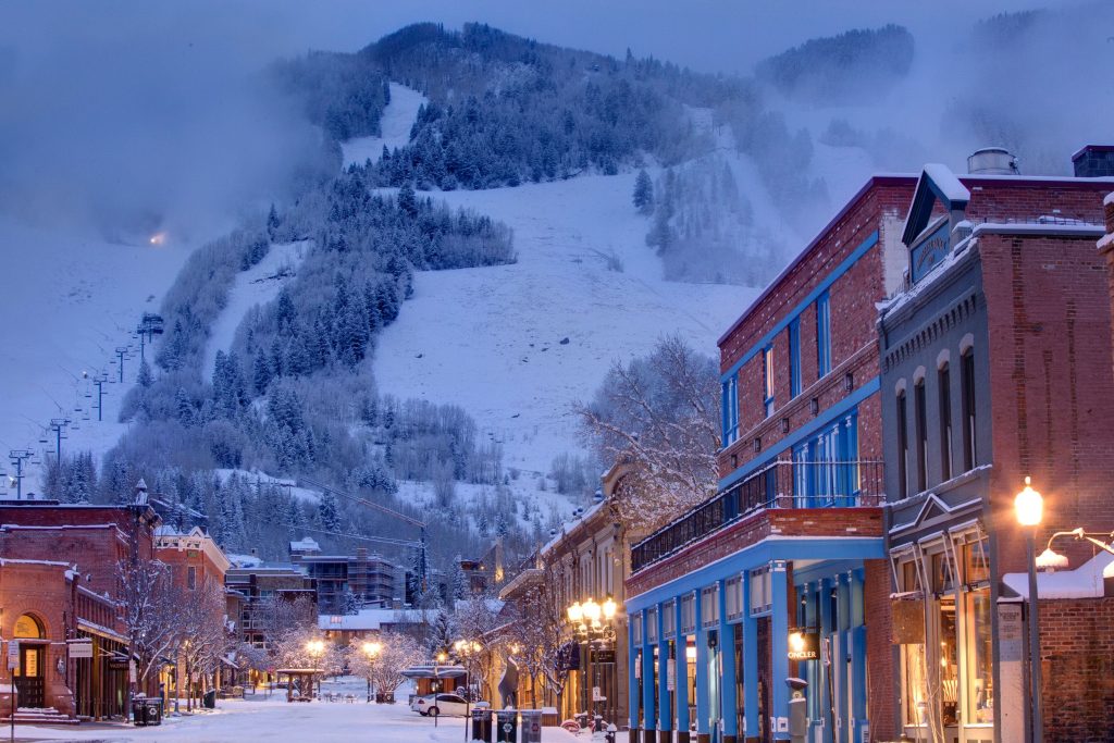 Top Destinations For A Cozy Winter Getaway