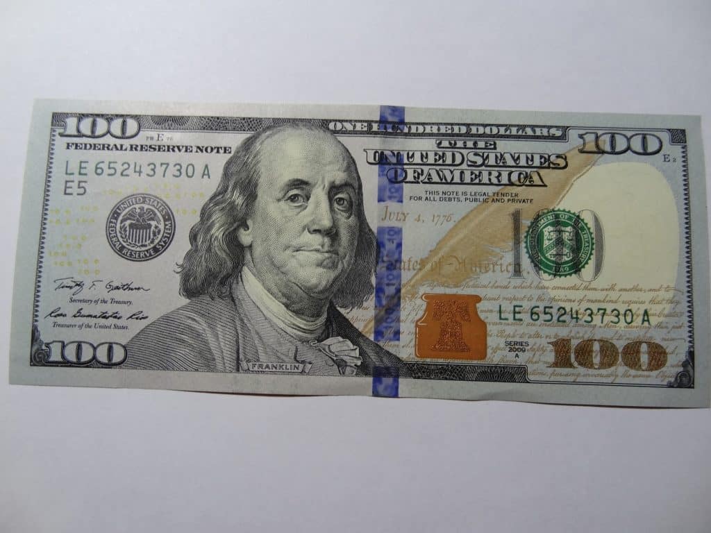 Benefits of TSA PreCheck vs. Global Entry