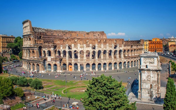 Historical Landmarks Worth Visiting In Europe